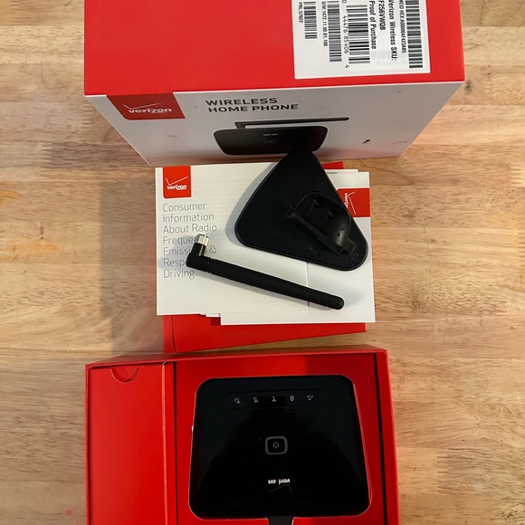 Verizon Wireless Home Phone F256VWQB MODEL F256VW Preowned - Picture 3 of 14